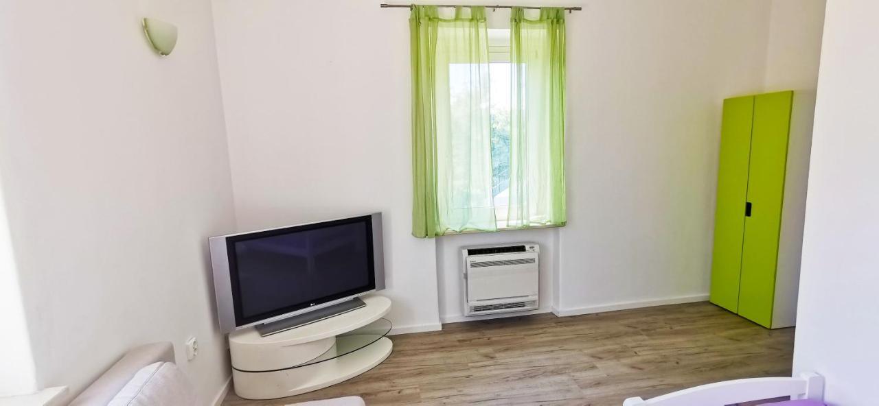Spring Rooms Split Luaran gambar
